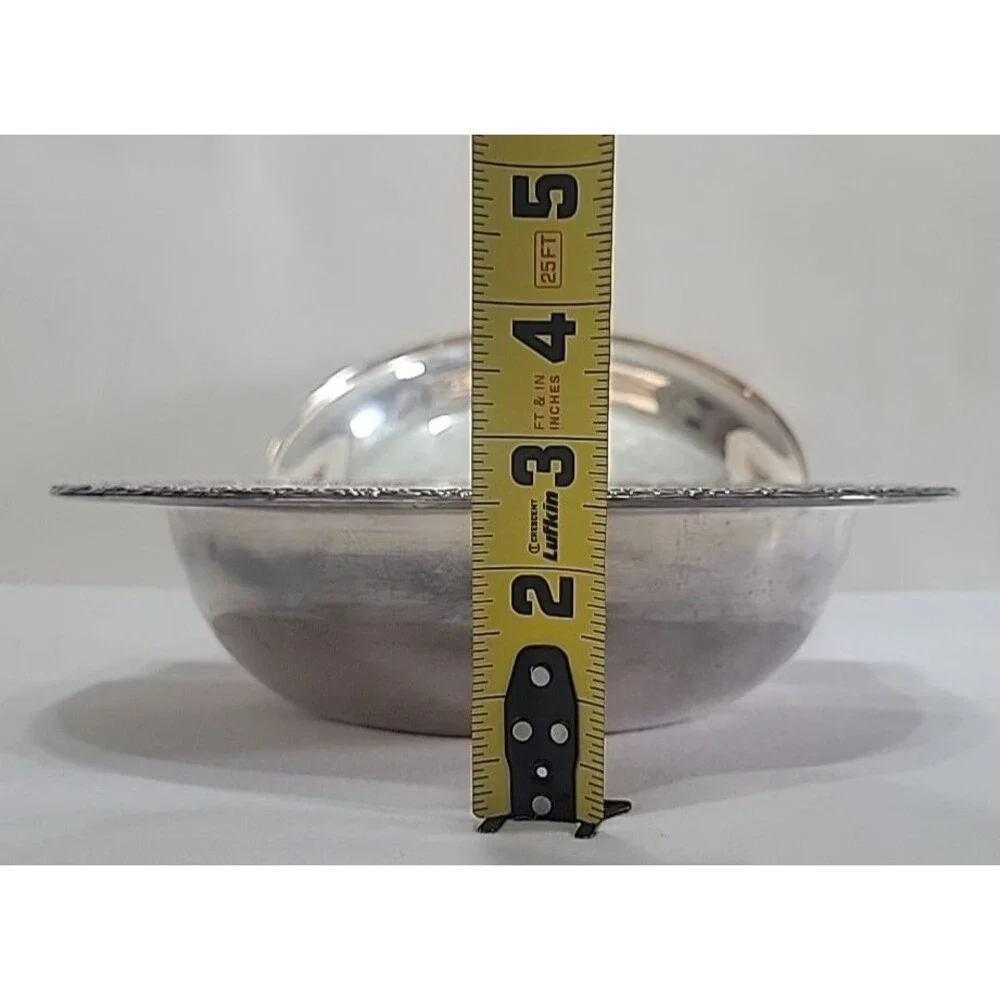 VTG International Silver Camelot Covered Vegetable Bowl Silverplate 6162 w Lid